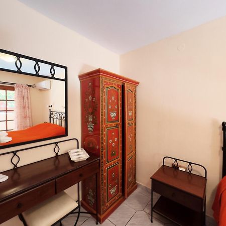 Villa Eleni Seaside Apartments Platanés Dış mekan fotoğraf