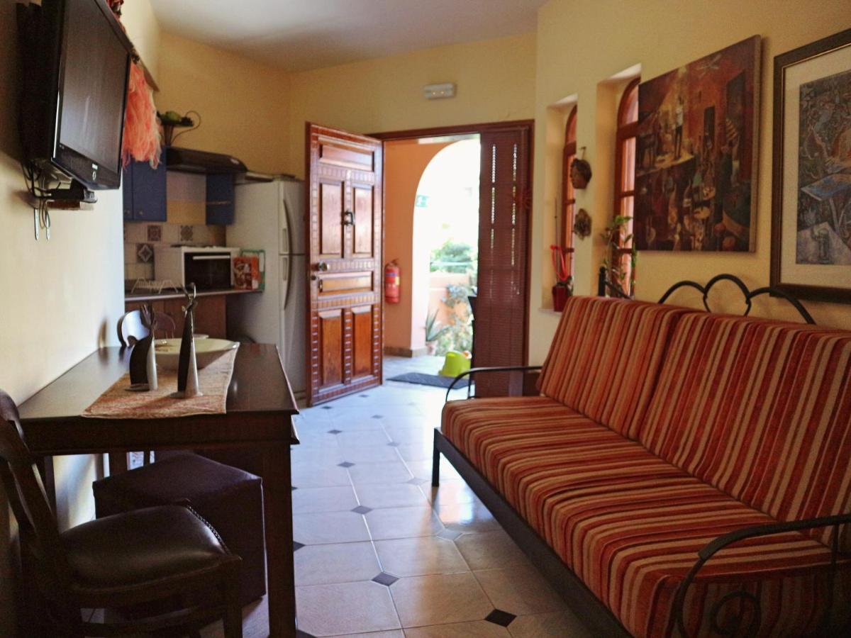 Villa Eleni Seaside Apartments Platanés Dış mekan fotoğraf